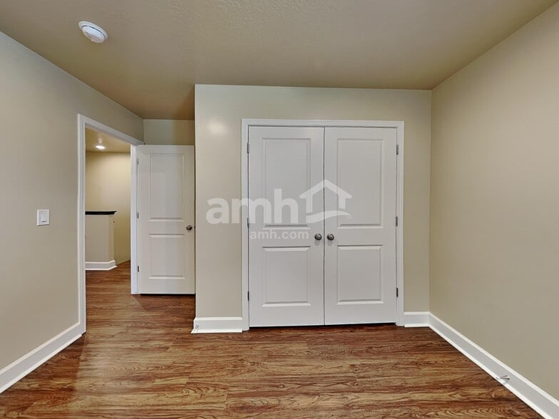 Building Photo - 2293 E Tumbleweed Rd