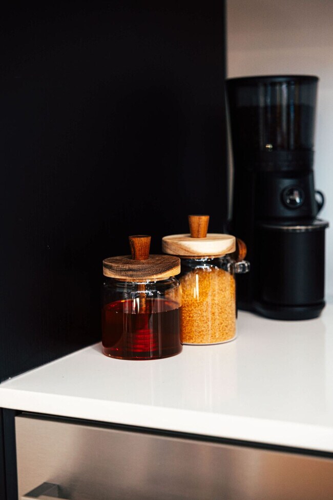 Building Photo - 1911 3rd Ave N