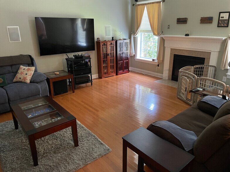 Living room view - 10851 Bedfordtown Dr