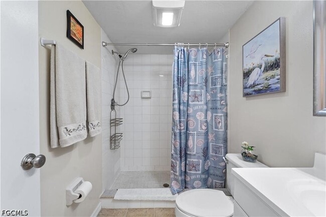 Building Photo - 8565 Charter Club Cir