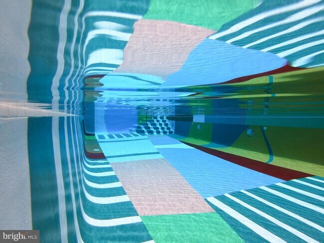 Primary Photo - 1775 N American St