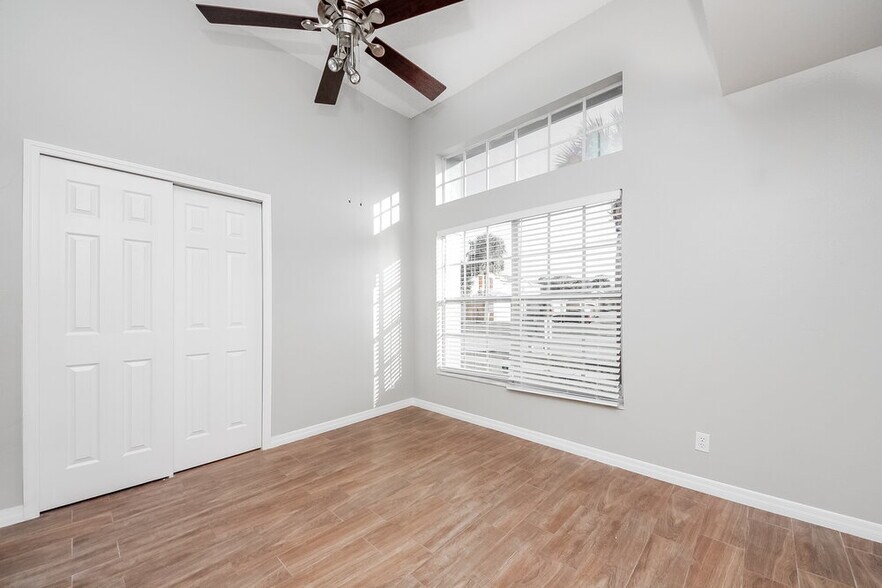 Building Photo - 2653 Walden Ct