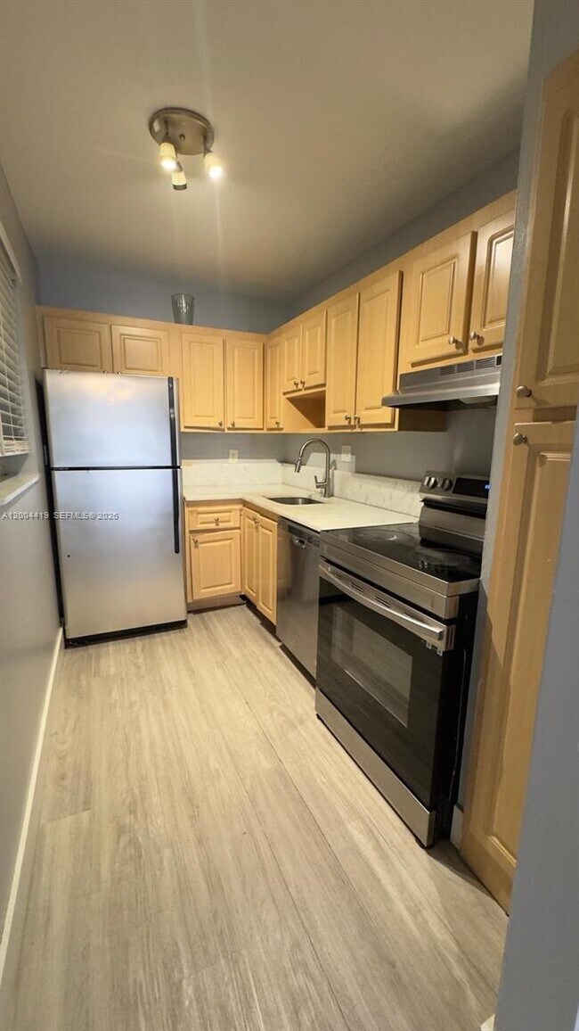 Building Photo - 1421 NW 45th St