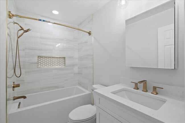 Building Photo - "Spacious 5-Bed split level Gem with Finished Basement & Fireplace on Brompton St, West Springfie...