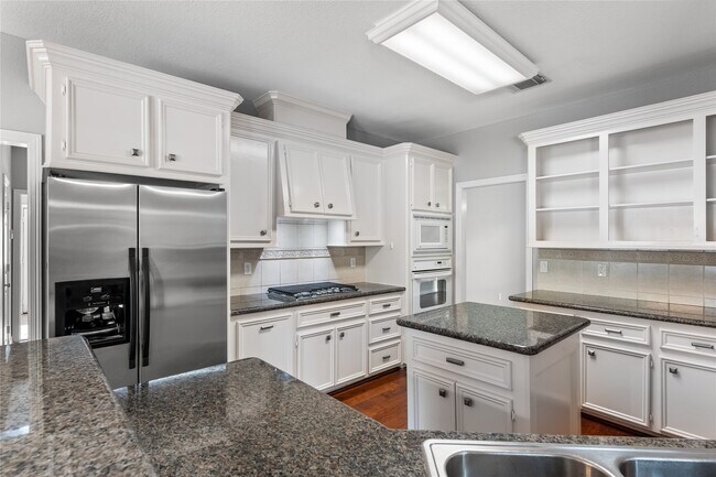 Building Photo - 15680 Connie Ln