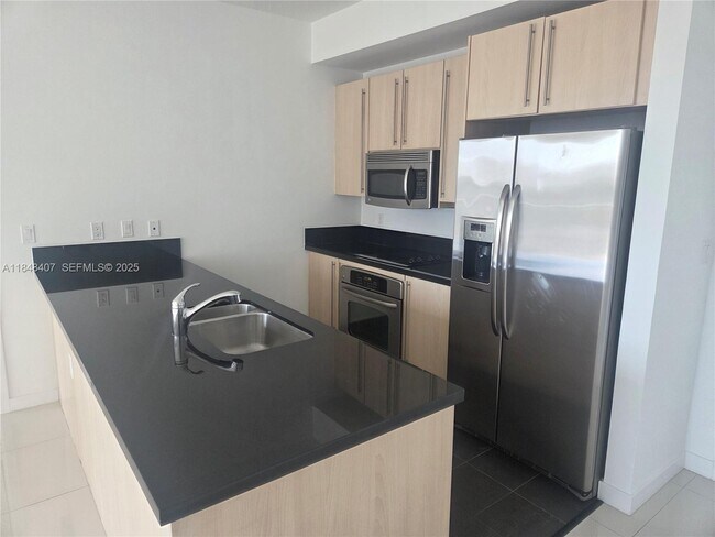 Building Photo - 79 SW 12th St