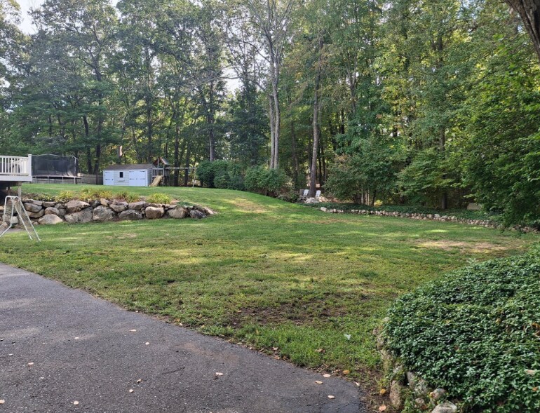 Building Photo - 6 Rockwood Ln