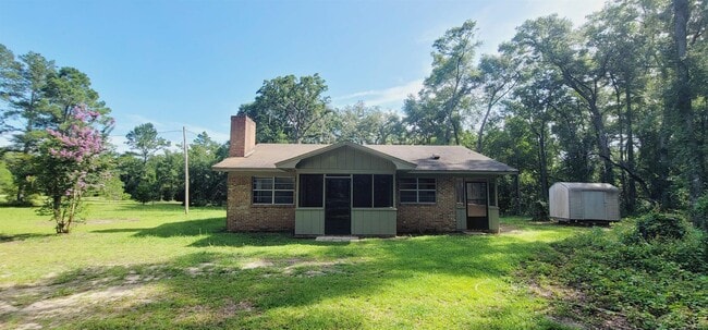 Building Photo - 82 Trails End Rd