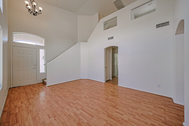 Building Photo - 3225 N 130th Ave