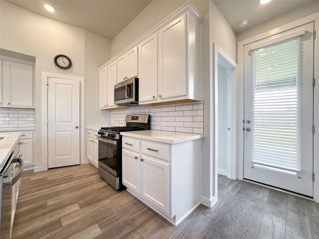 Building Photo - 3205 Cornflower Coast Ct