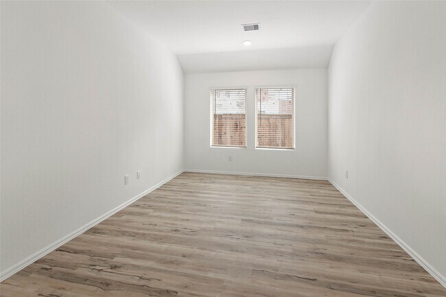 Building Photo - 7602 Angels Lndg Ln