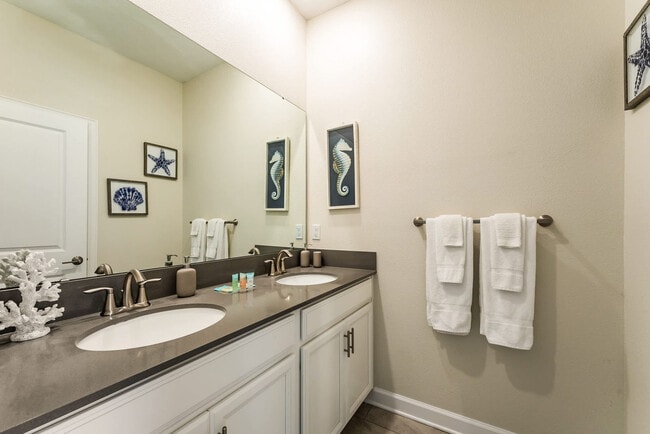 Building Photo - 1264 Challenge Dr