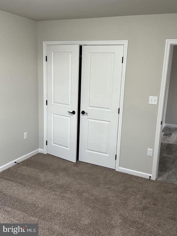 Building Photo - 106 Delano Dr