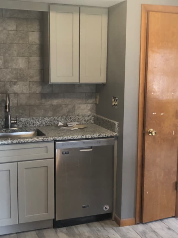 Building Photo - 3 Chrisken Dr