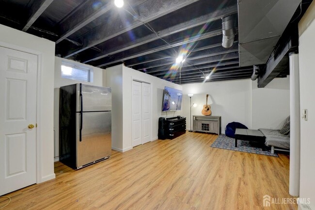 Building Photo - 13 Lackland Ave