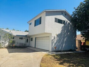 Building Photo - Exquisite 4-Bedroom Remodeled Retreat in t...