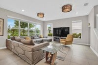 Building Photo - 1304 Whitcombe Dr