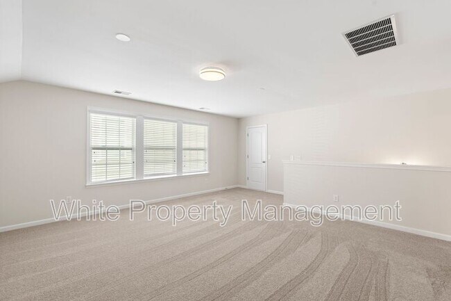 Building Photo - 10934 River Oaks Dr NW