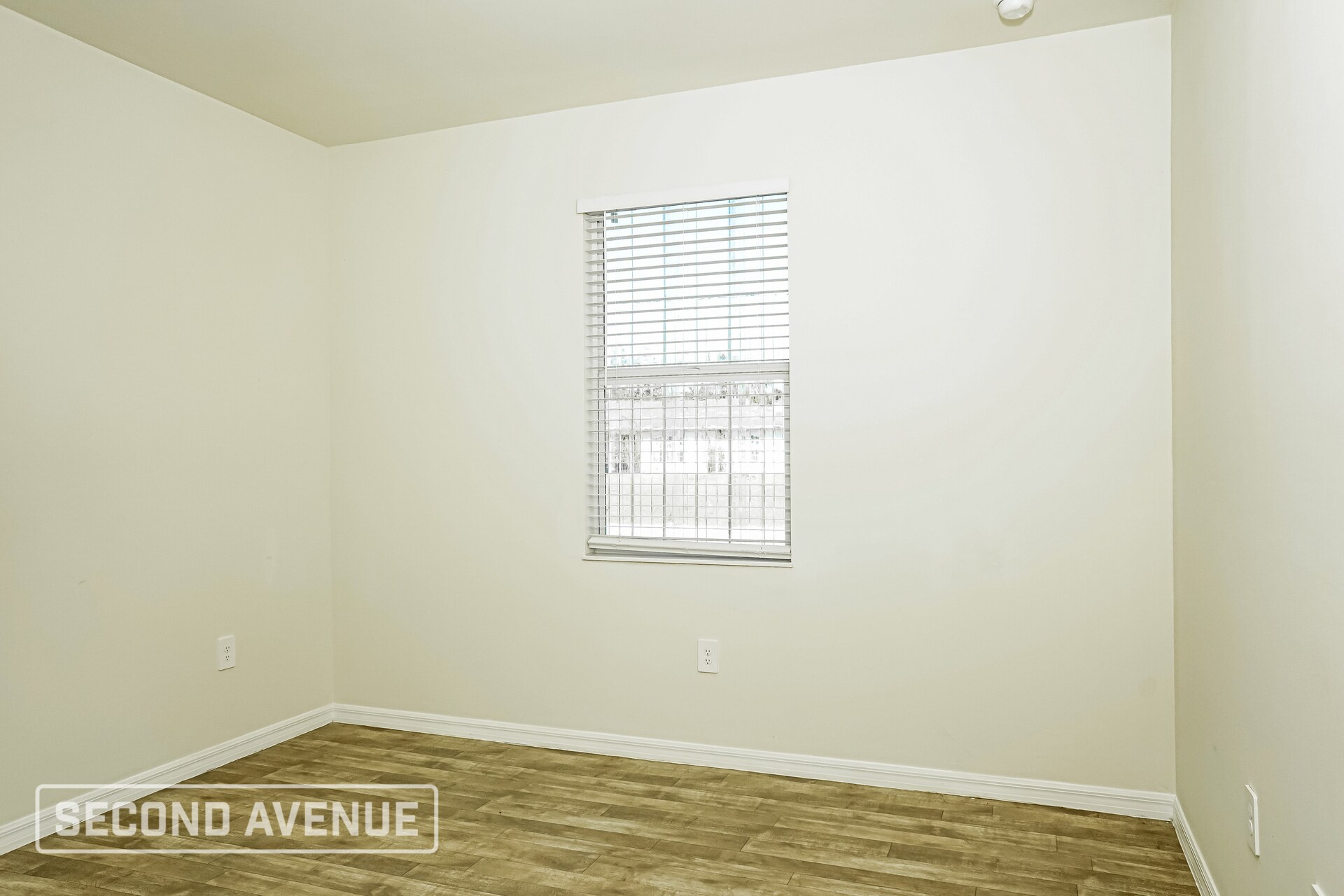 Building Photo - 4737 Manila Ave