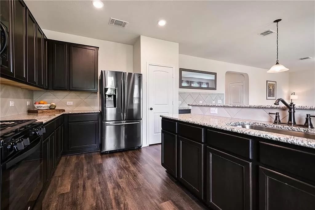 Building Photo - 7925 Arezzo Dr
