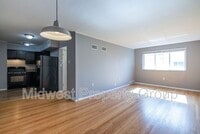 Building Photo - 2507 S Big Bend Blvd