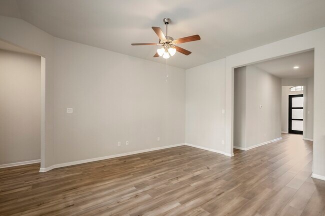 Building Photo - 12197 Pearl Bay Ln
