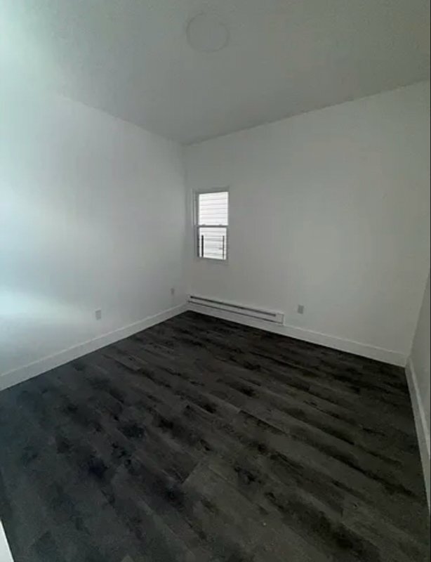 Building Photo - 25 Riverview Pl