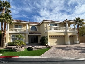 Building Photo - 11002 Inverlochy Ct