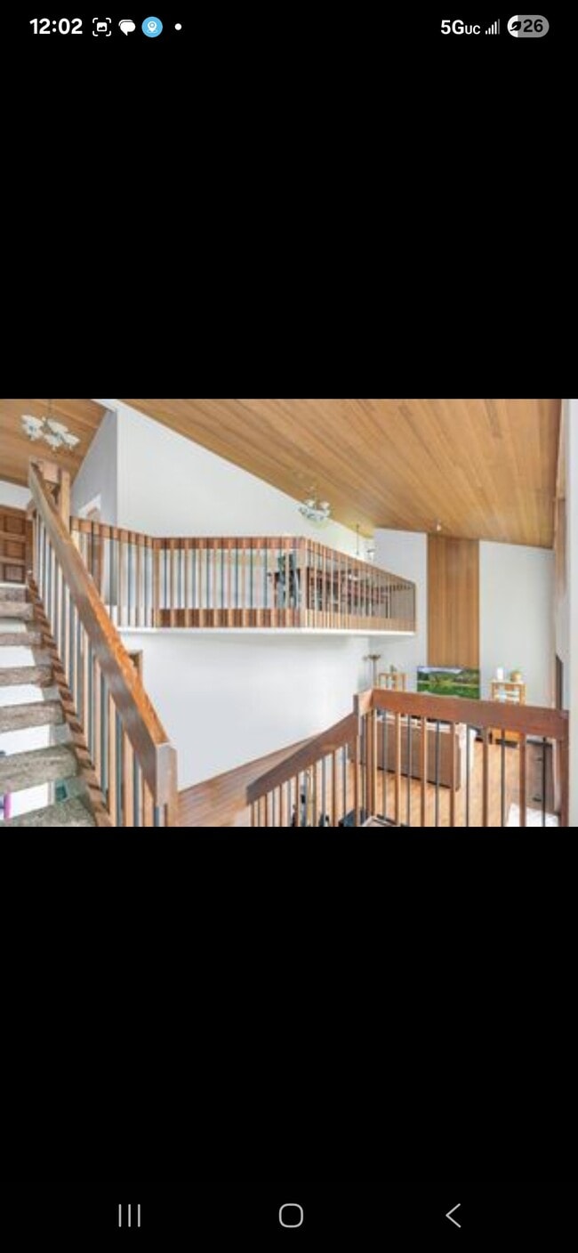 Building Photo - 17612 NE 30th Pl