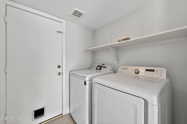 Building Photo - 17511 N Kimberly Way