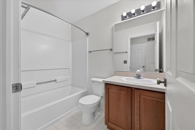 Building Photo - 39763 Rockcrest Cir