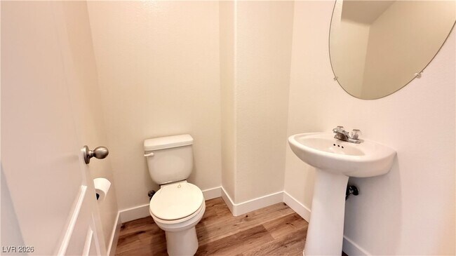 Building Photo - 7375 Benlomond Ave