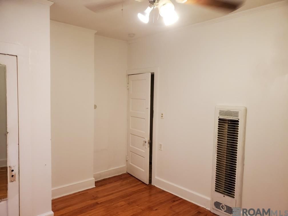 Building Photo - 2933 Dayton St