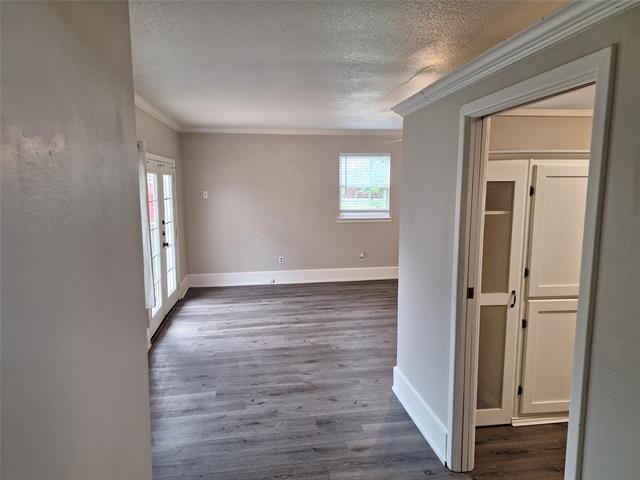 Building Photo - 8430 Birchcroft Dr