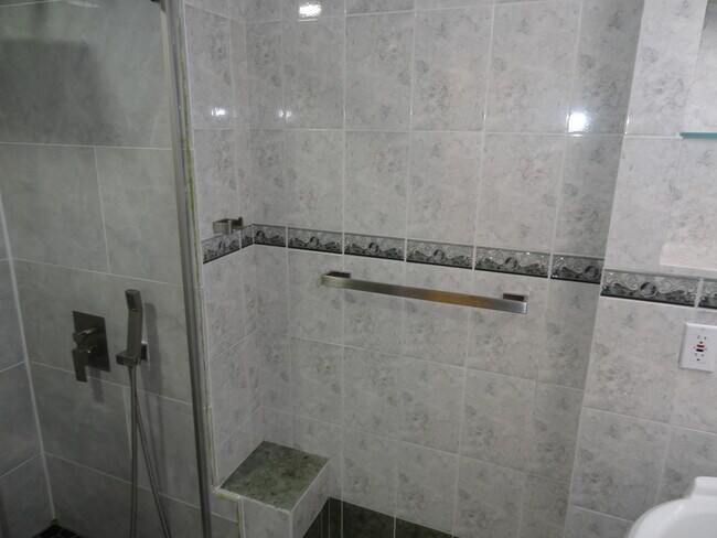 Building Photo - 55 SW 2nd Ave