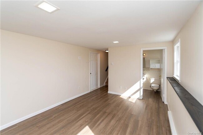 Building Photo - 8 Herman Ave