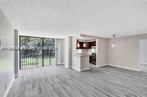 Building Photo - 17021 N Bay Rd