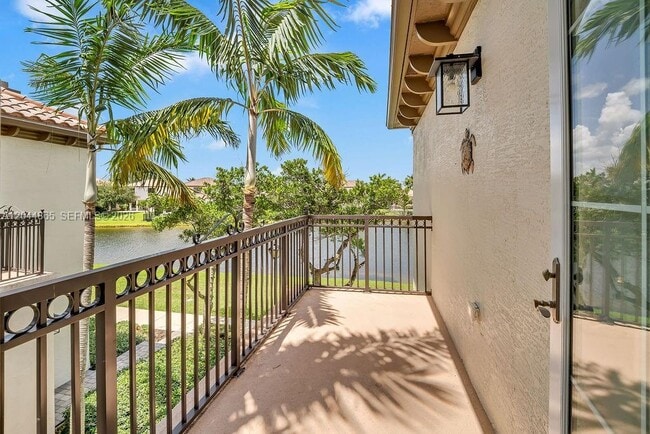 Building Photo - 4357 Cascada Cir