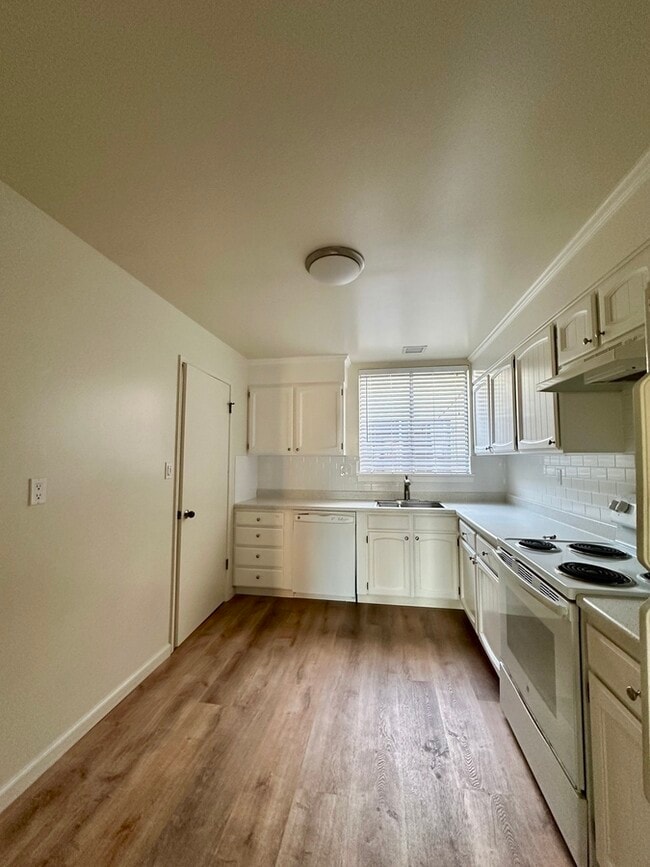Building Photo - 228 North Willard-