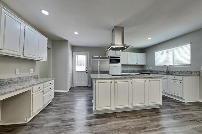 Building Photo - 4106 King Cotton Ln