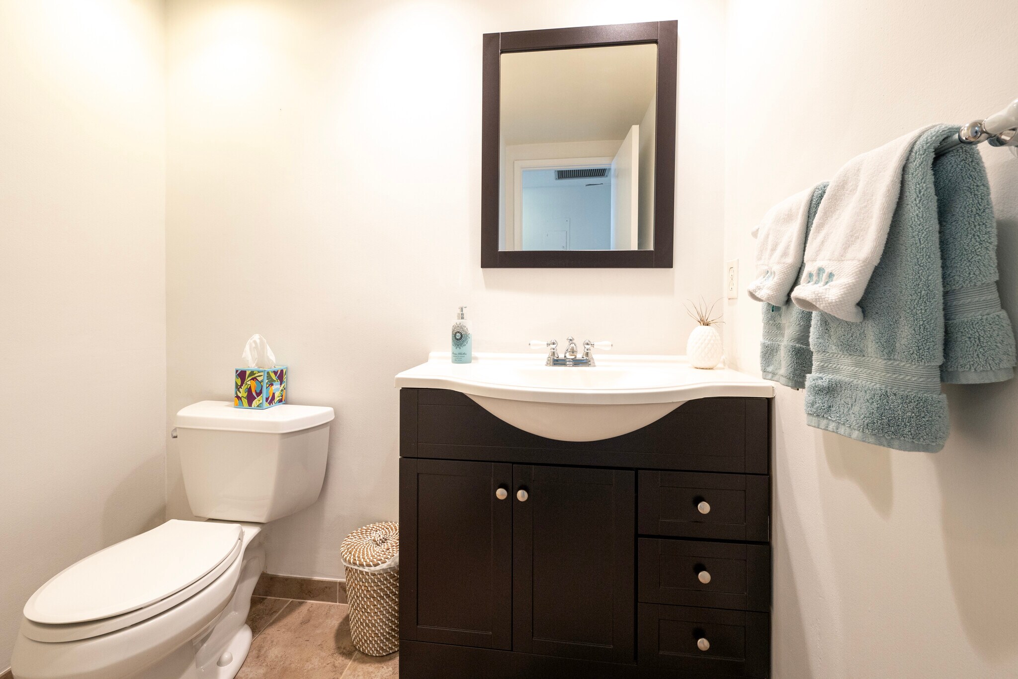 Building Photo - 3700 Galt Ocean Dr