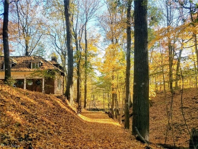 Building Photo - 285 Corning Dr