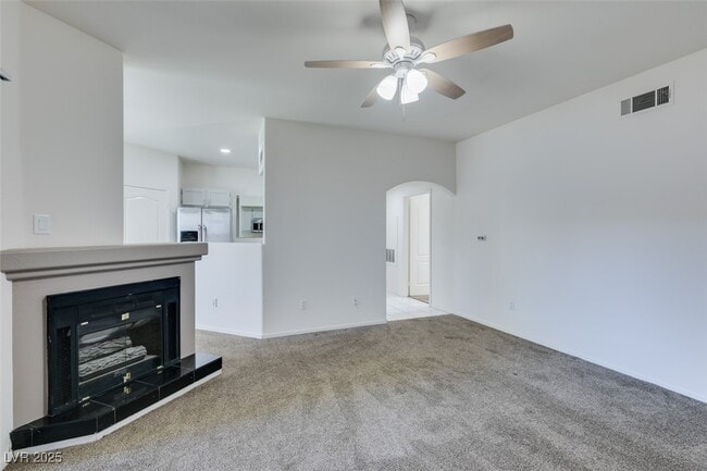 Building Photo - 5525 W Flamingo Rd