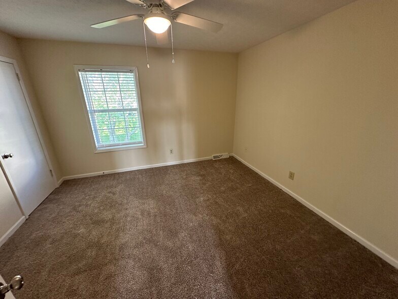 Bedroom 2 - 1295 Barnwood Ct