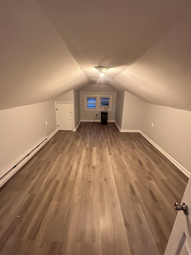 Building Photo - 1400 Beaumont Ave