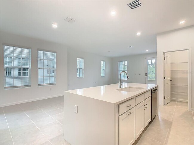 Building Photo - 2402 Celebration Blvd