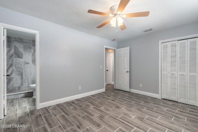 Building Photo - 109 S Colorado Ave