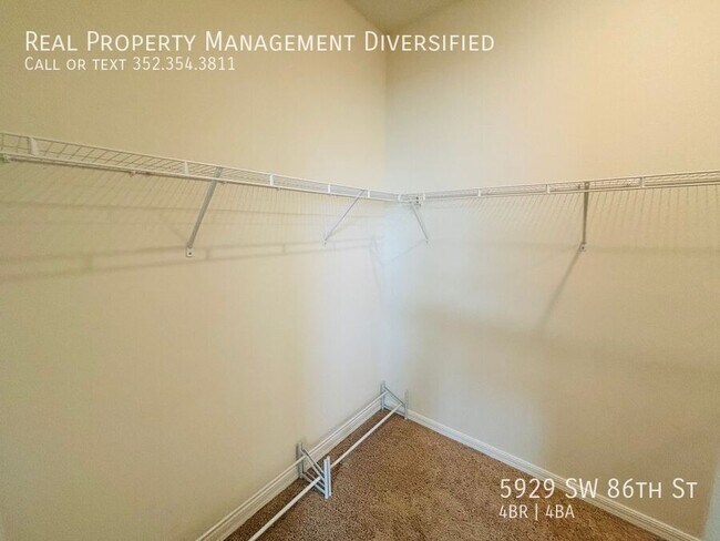 Building Photo - 5929 SW 86th St