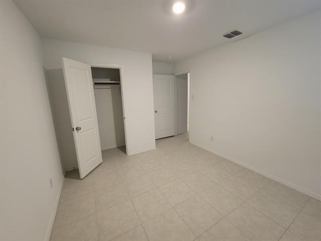 Building Photo - 7513 Bluebell Ln