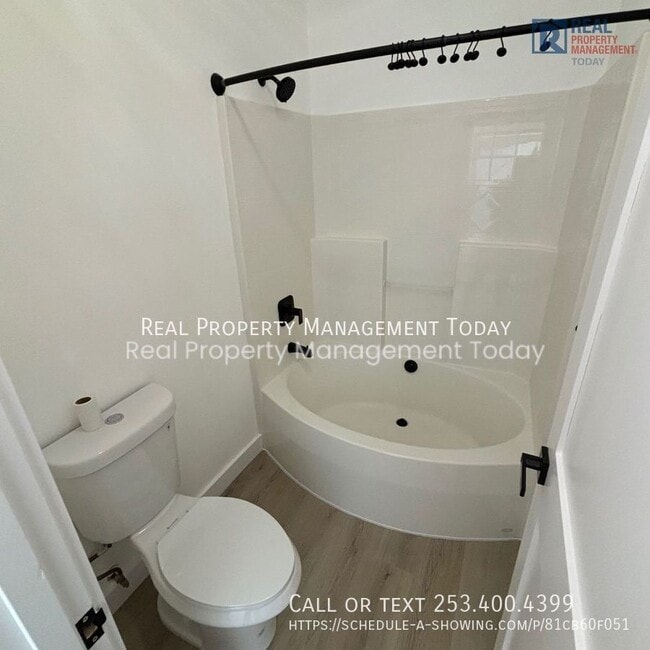 Building Photo - 105 Lane Blvd NW